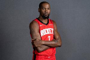 杜兰特连续三季场均25+且命中率≥50%三分≥40% NBA历史最长纪录