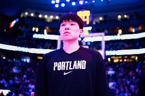 苏群：这个时代背打是明星中锋专属 杨瀚森得提升防守/跑动/三分