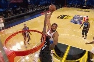 可惜！唐斯中路突击 起飞滑翔隔扣艾萨克被犯规破坏