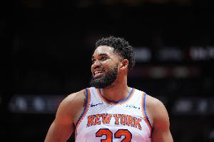 唐斯：今晚球队的身体对抗性很强 这是我们能赢球的关键