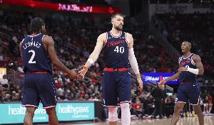 薪资专家：快船想进步必须审视小卡哈登情况 祖巴茨目前价值最高